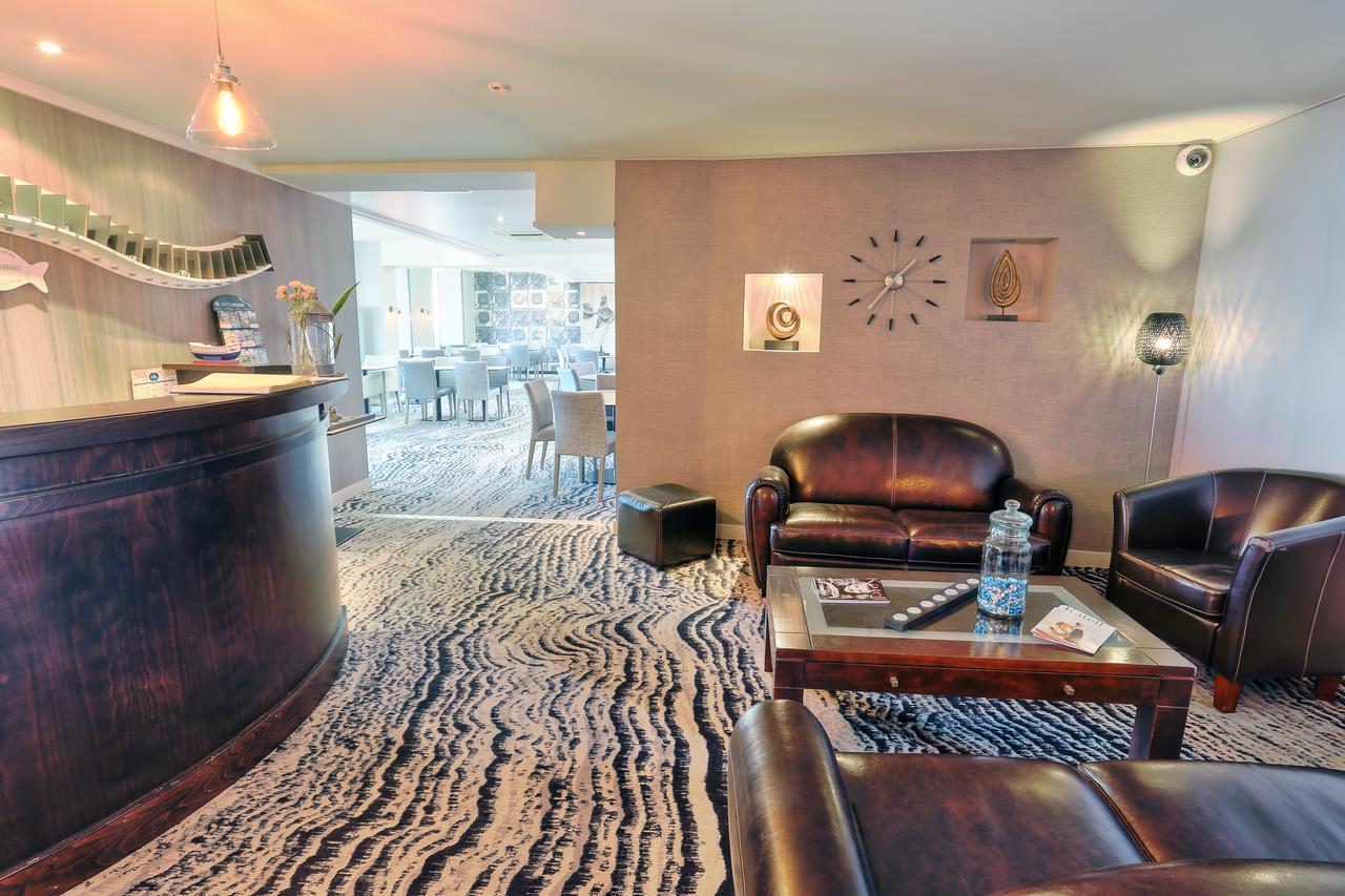 Hotel De La Plage Erquy Bagian luar foto